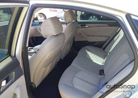 2017 Hyundai Sonata Hybrid Se from USA, damaged, VIN KMHE24L12HA054011